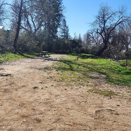 Campground At Sequoia Mountain Farms - Bring Your Own Tent Or Rv - No Bedrooms Or Beds Provided Miramonte المظهر الخارجي الصورة